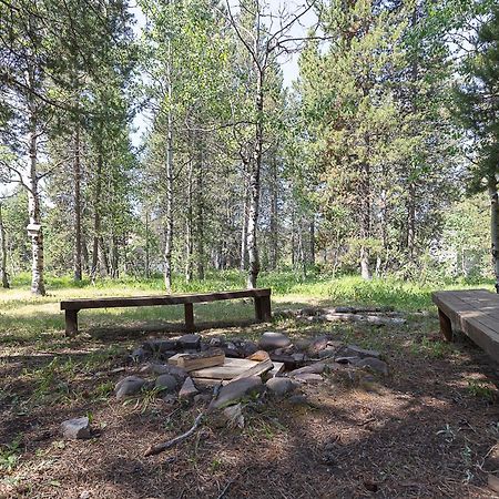 Remington Reload By Kabino Hot Tub Firepit Roku Big Yard Driveway Grill Wifi Trails Island Park Buitenkant foto